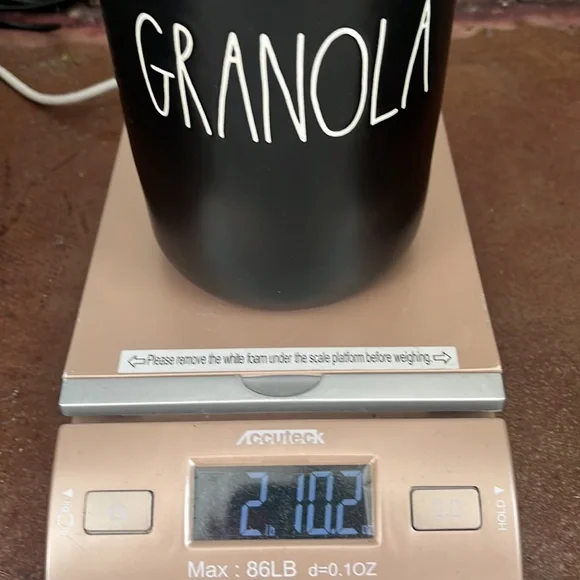 ๐Rae Dunn GRANOLA Black BN Ceramic Canister- VHTF.RARE DISCONTINUED - Picture 7 of 7